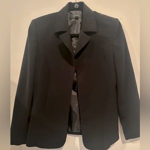 Kasper business casual blazer … greatly paired with jeans and a nice top!